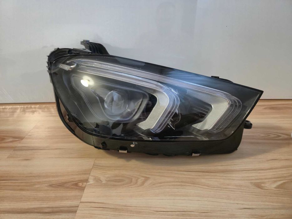Far dreapta Mercedes GLE W167 Full LED MULTIBEAM