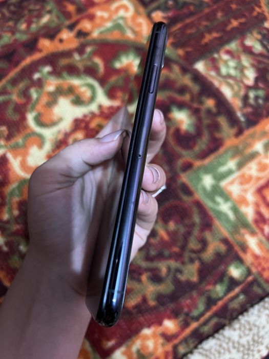 Iphone 11 pro max 256 tali
