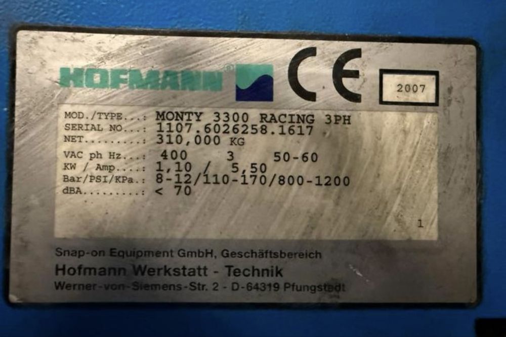 Машина за монтаж/демонтаж на гуми