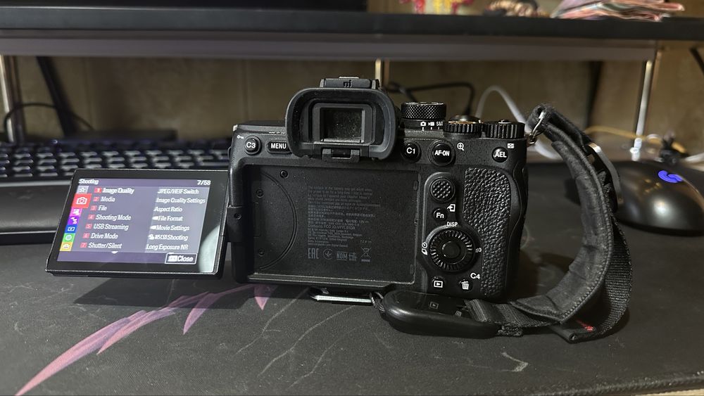 Продаю Sony a7m4