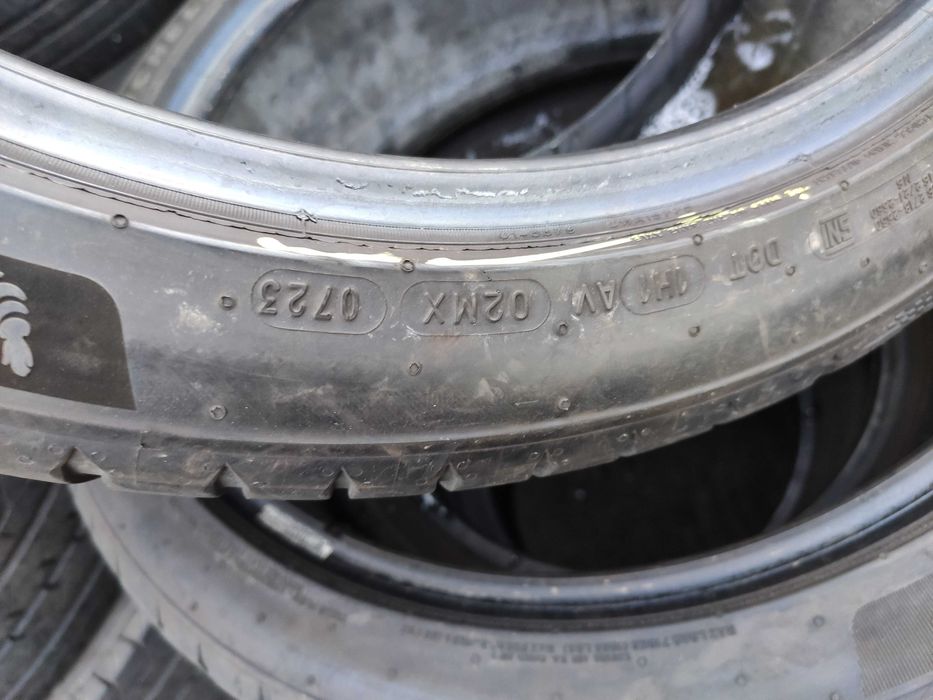 2бр Летни гуми 235 40 19 - Michelin - DOT 2023