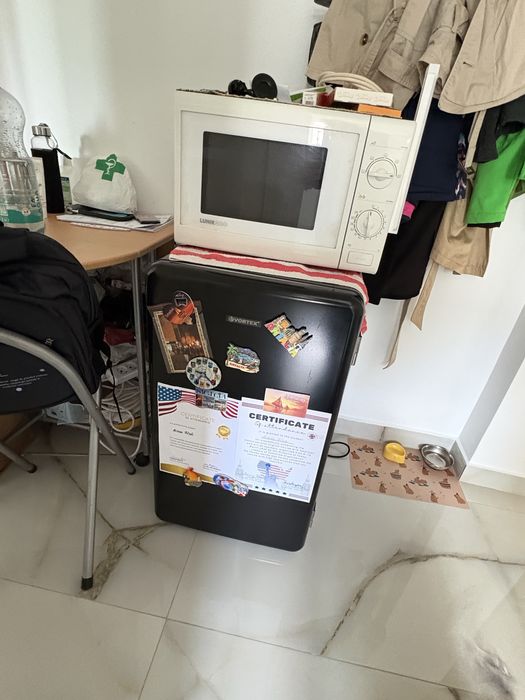 Frigider mini negru vortex