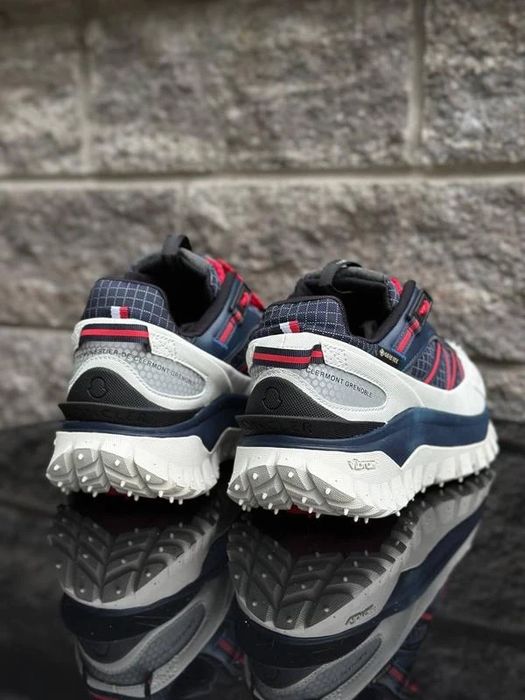 Moncler Trailgrip GTX - White&Blue