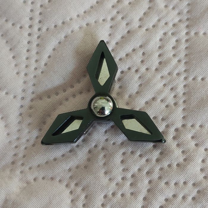 Бижута и аксесоари