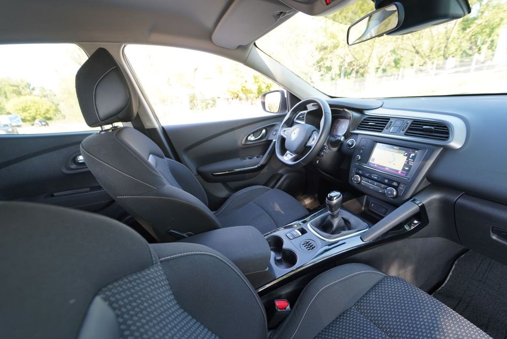 Renault Kadjar 1.6 dCi 131CP Euro6 LED Recaro KM Reali Garantie 3 Ani Rate 243EUR/Luna