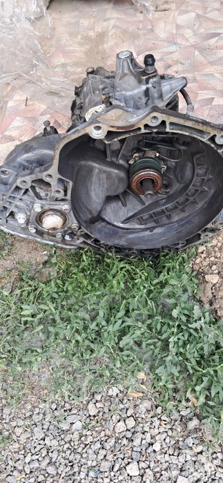 Запчасти по двигателя Опел. Пассат ь.