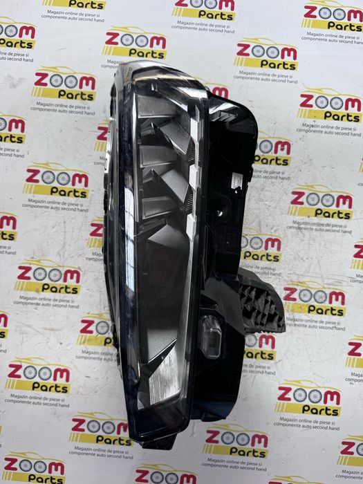 Far stanga Peugeot 3008 5008 generatia 3 fabricatie 2024-2025-2026