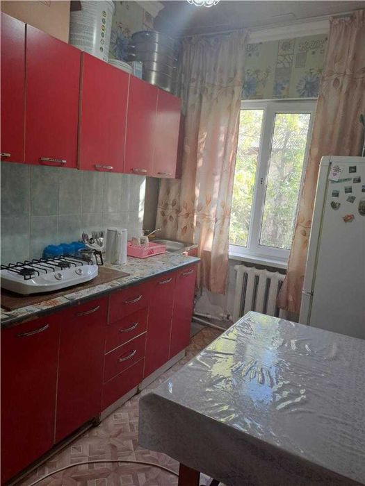 Трехкомнатная на востоке