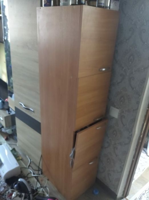 Продам спальный гарнитур