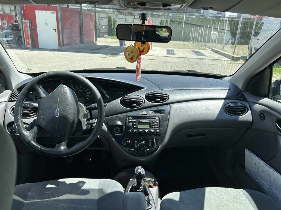 Ford focus 1.6 benzina 2001