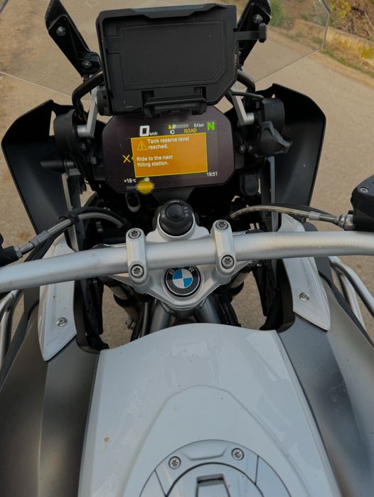 BMW R 1200 GS 2019 3 Pachete LED Keyless Alarma Akrapovic 1 Proprietar