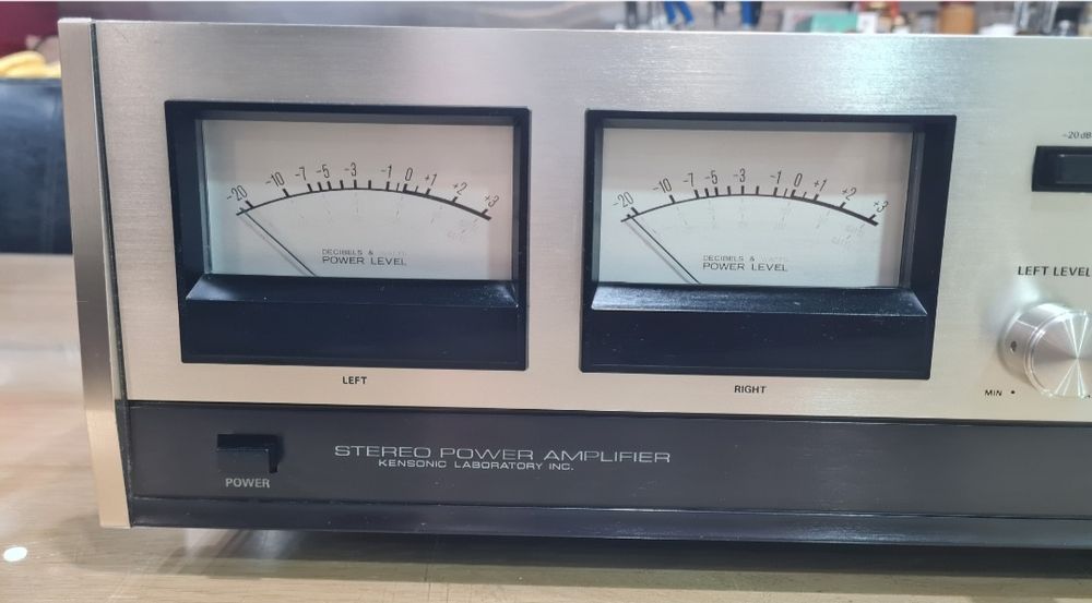 Vand amplificator Accuphase P-250