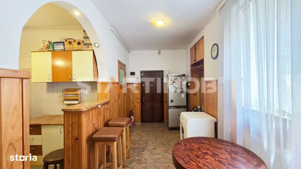 Apartament  3 camere  Centru Istoric Brasov