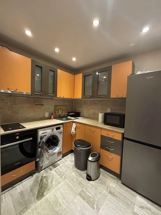 Дава се под наем Тристаен апартамент в София, Овча купел 2 - 95 кв.м за 796.62 € - Снимка #2