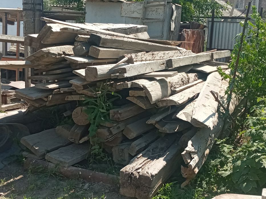 Продажа древестного стройтельного материала.