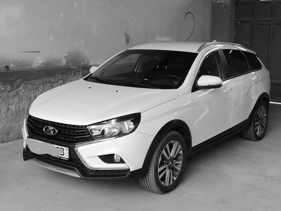 Lada vesta sv CROSS