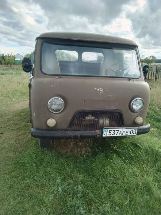 Продам УАЗ бортовой.срочно!