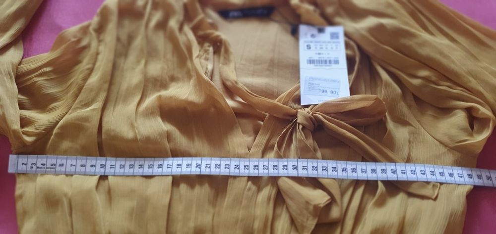 Rochie noua lunga  plisata  Zara S galben-mustar