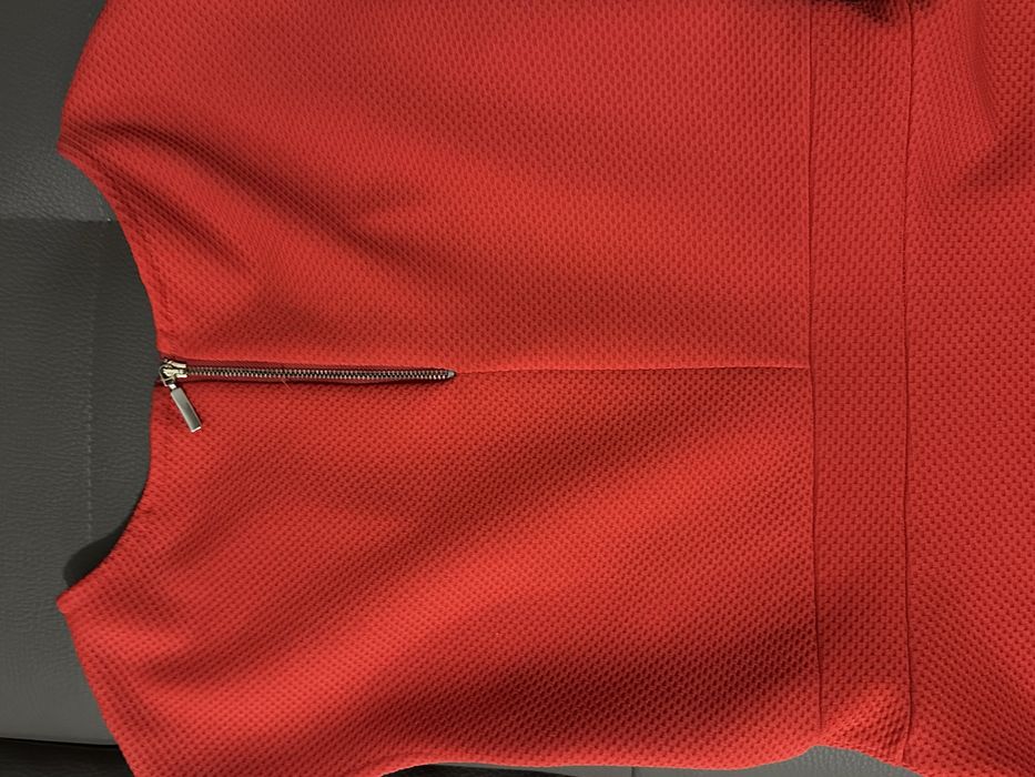 Красное платье от Motivi