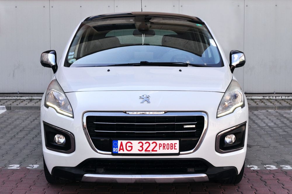 Peugeot 3008 2.0d Hybrid 200cp Pano H-up Cameră Încălzire Automata