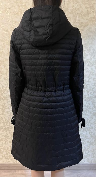 Продам женскую куртку