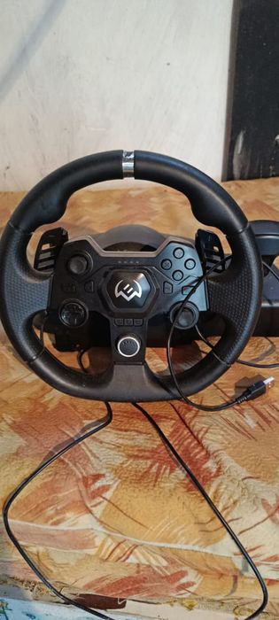 Игровой руль sven gc w900