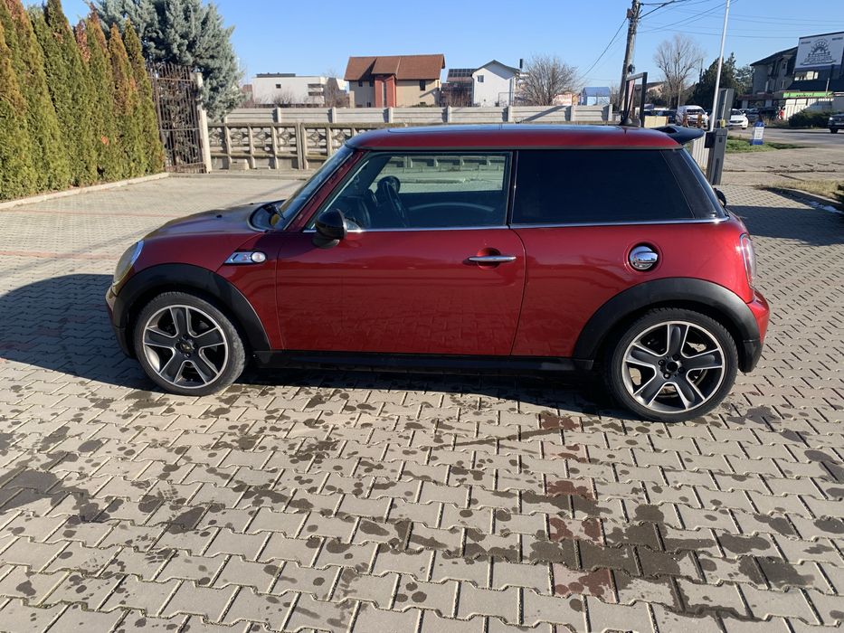 Bara fata Mini r56 S si spate