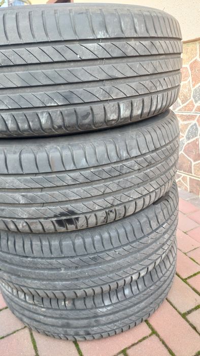 Cauciucuri 185 65 15 vară Michelin