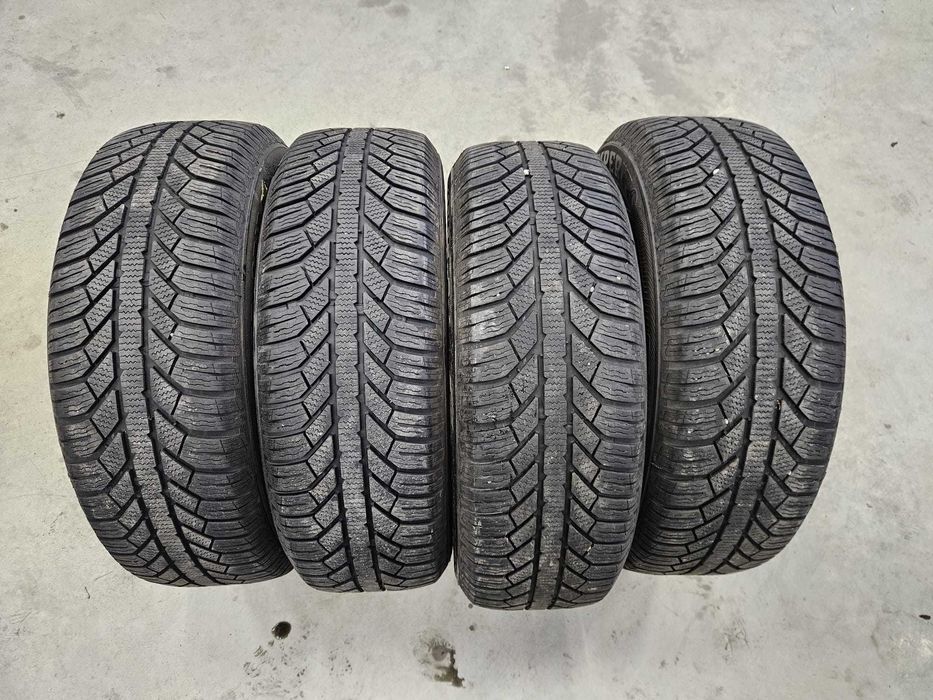 4 Anvelope IARNA 195.65.15 'Semperit' ; stare foarte buna