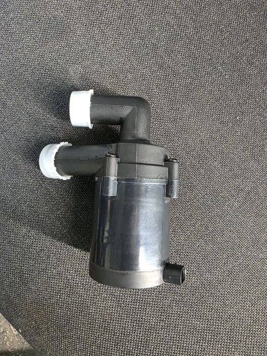 Водна помпа за VW,AUDI,SEAT,SKODA