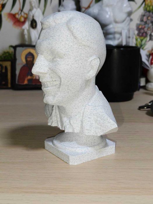 Скулптура по снимка – бюст по поръчка, 3D печат FDM, уникален, 15 см