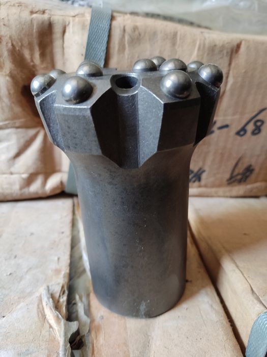 Шарошечные долота буровые коронки