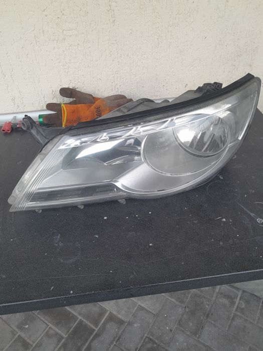 Фара фольксваген тигуан