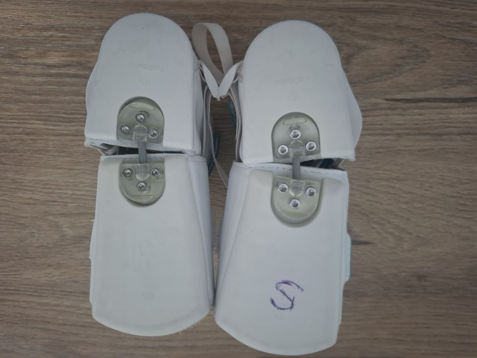Vand/Schimb Orteze Bebax mărimea 16.5  stang / drept