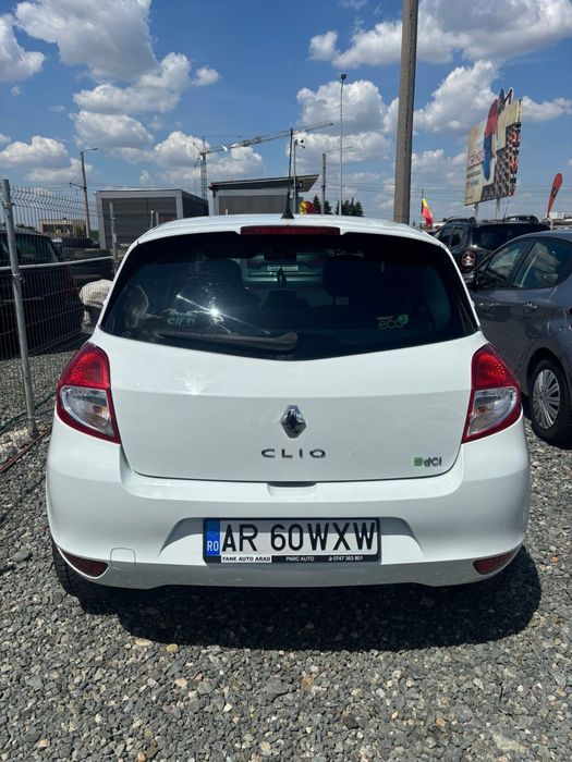 RENAULT Clio 2013 — imagine 5