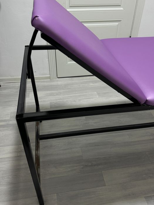 Продаю кушетку в отличном состоянии