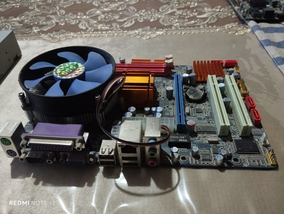 Платалар dvd rom сотилади