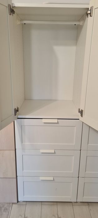 Vand doua dulapuri Ikea