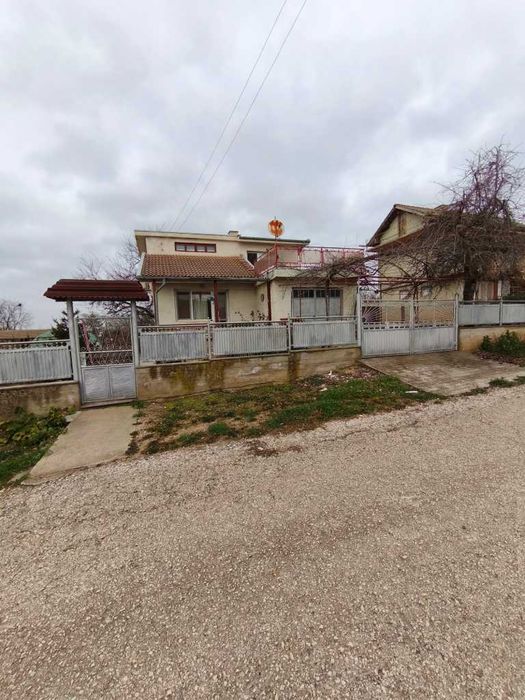 Продава се Къща в с. Ценович, Област Силистра - 120 кв.м за 319 €/кв.м - Снимка #21