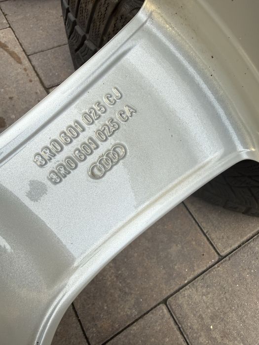 Jante r20 originale audi q5 255/45/20 105v iarna