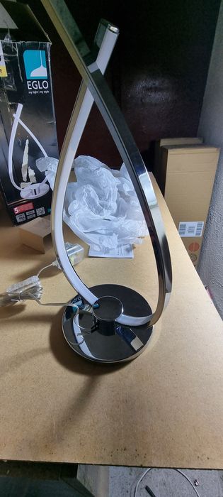 Corpuri de iluminat/ lustre/aplici led