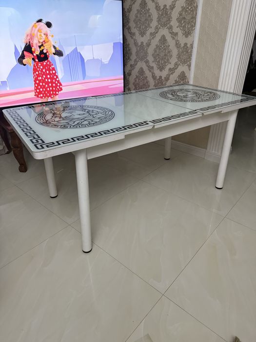 Стол на 6 персон