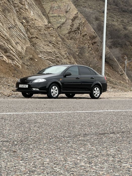 Qora jentira sotiladi 2023 kraska toza