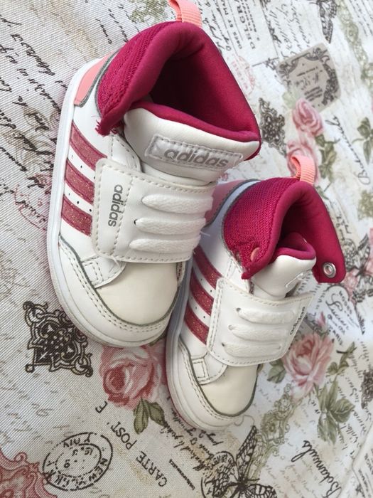 Маратонки Адидас Adidas номер 20 за момиче