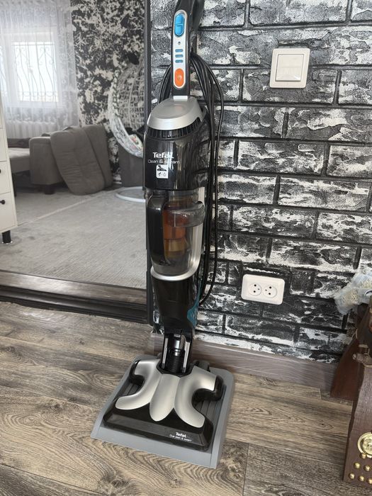 Продам моющий пылесос