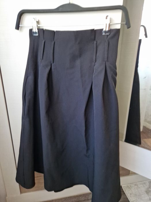 Продам школьную юбку