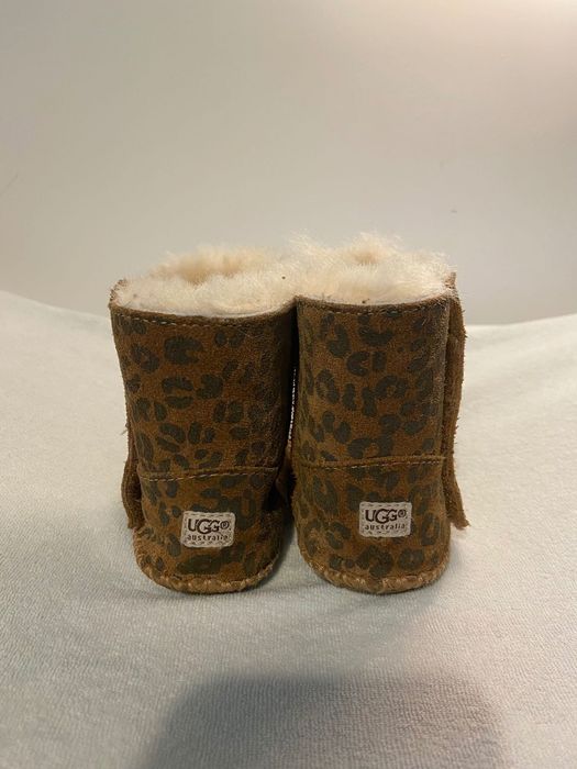 Бебешки ботушки UGG Baby Cassie Leopardo 18 номер 6-12 месеца