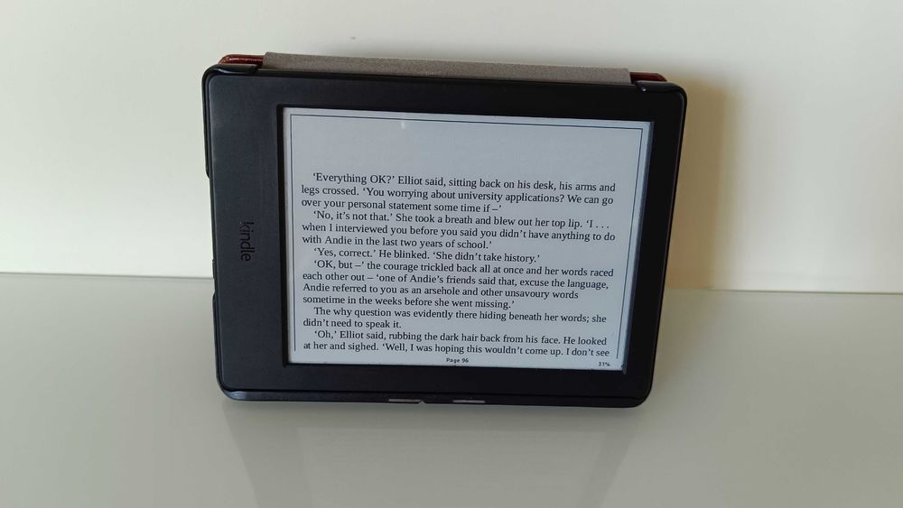 Електронен Четец Kindle Basic 2 (2016) - Добро Състояние
