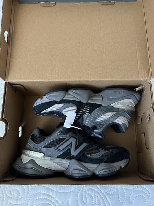 NewBalance NB 9060 Black/ Grey