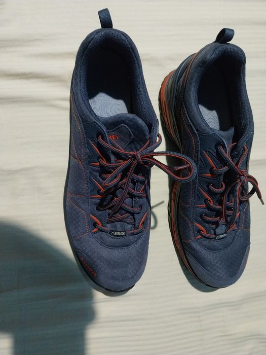 Маратонки горатекс нови